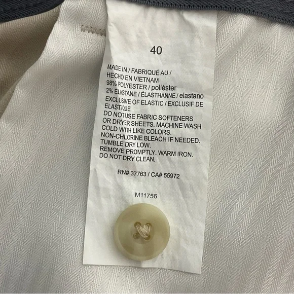 PGA TOUR Men’s 9” Flat Front Horizontal Textured Stretch Golf Short Khaki Sz 40. - Picture 3 of 13